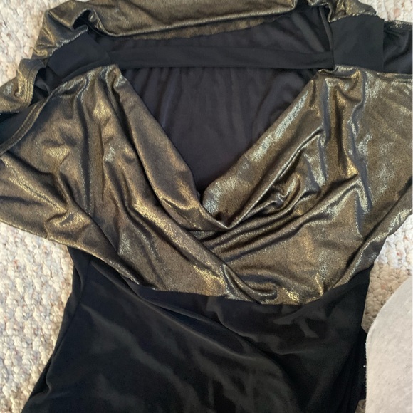 Metallic Cow neck top - Picture 2 of 2